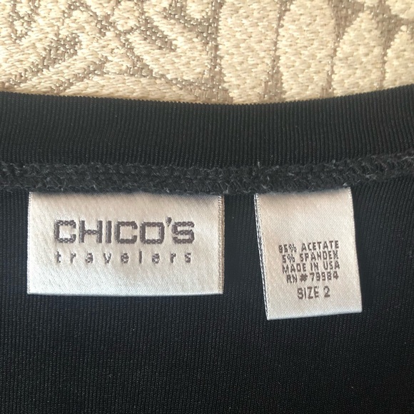 Chico’s V-neck versatile year-round top by Chico’s Travelers so it’s NO wrinkle - Picture 4 of 7